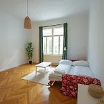 Vienna Living Apartments - Strohgasse